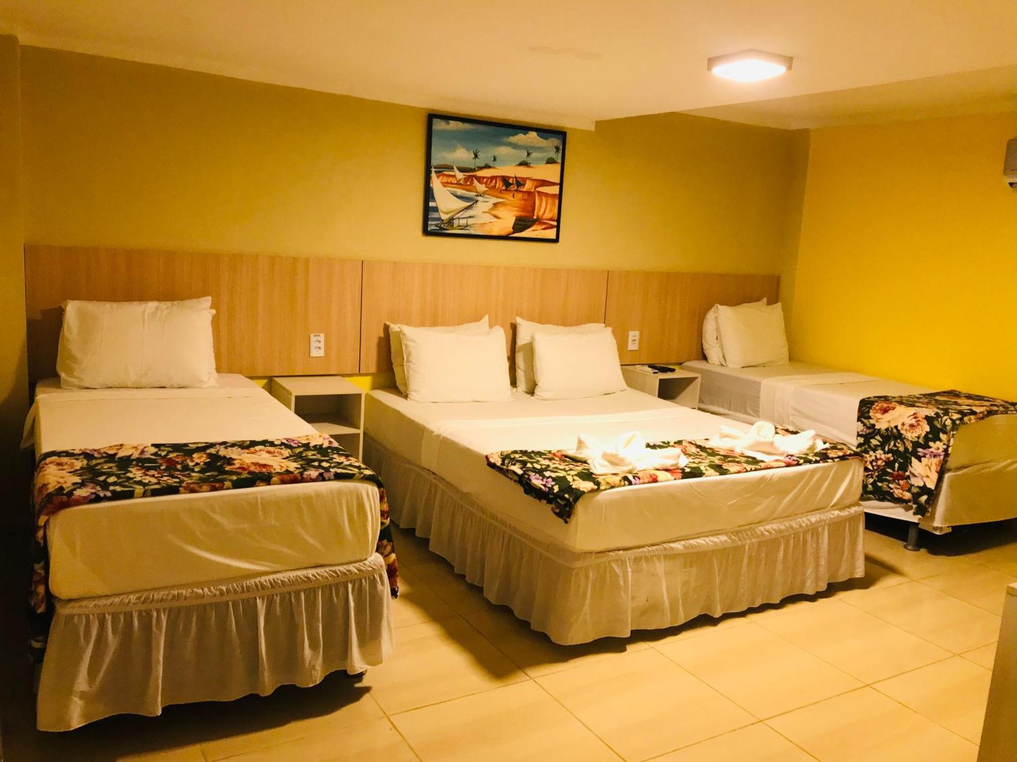 Hotel Pousada Latitude Canoa Quebrada Eksteriør billede