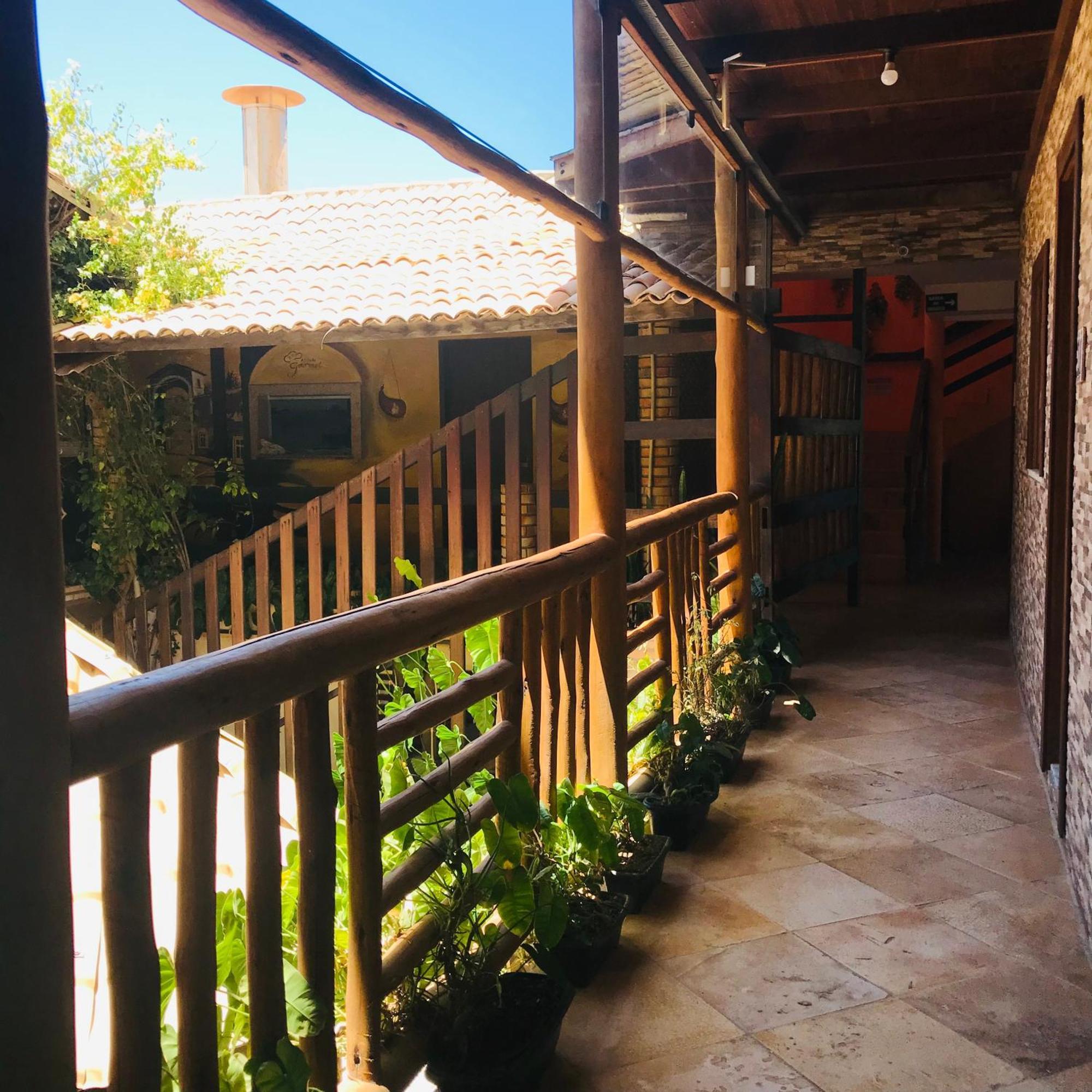 Hotel Pousada Latitude Canoa Quebrada Eksteriør billede