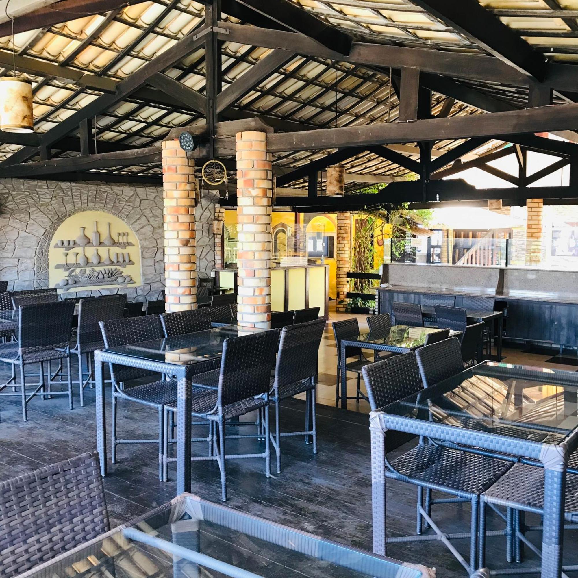 Hotel Pousada Latitude Canoa Quebrada Eksteriør billede