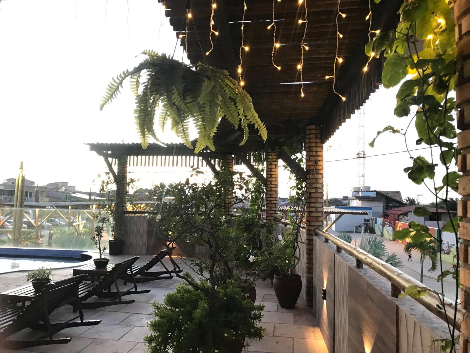 Hotel Pousada Latitude Canoa Quebrada Eksteriør billede